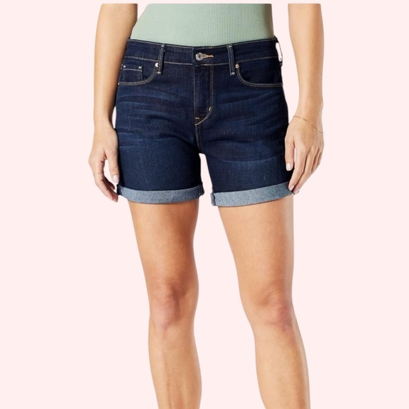 Levi Strauss & Co Signature Dark Wash Mid Rise Shorts Classic Cuffs Stretch Sz 2 - Picture 1 of 14